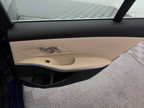 2024 BMW 3 Series 330i xDrive