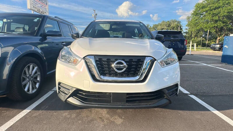 2020 Nissan Kicks S