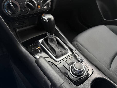 2015 Mazda MAZDA3 i Sport