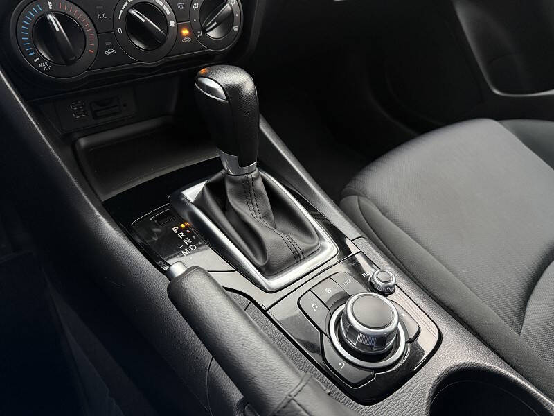 2015 Mazda MAZDA3 i Sport