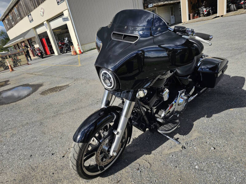 2016 Harley-Davidson Street Glide