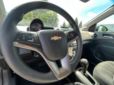 2015 Chevrolet Sonic LT Auto
