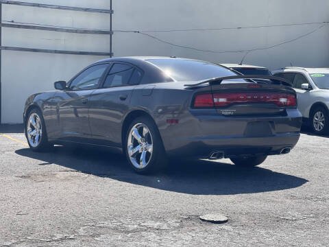 2014 Dodge Charger SXT
