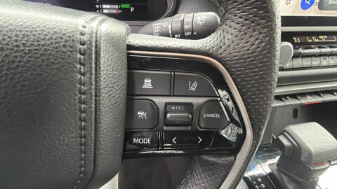 2023 Toyota Sequoia SR5