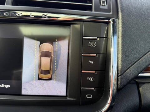 2017 Lincoln Continental Reserve