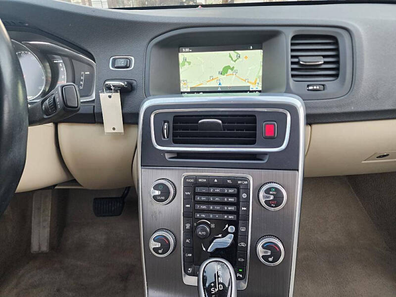 2016 Volvo S60 T5 Drive-E Premier