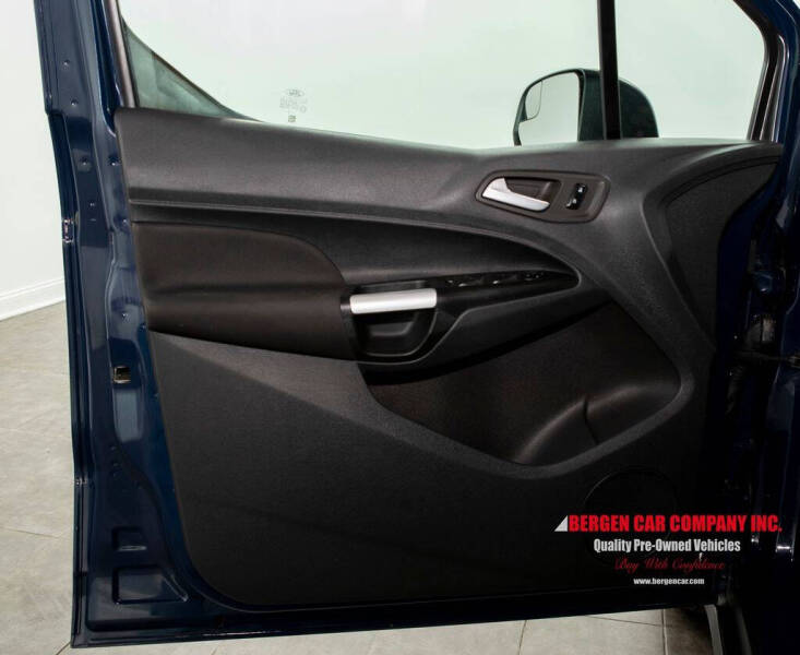 2017 Ford Transit Connect XLT