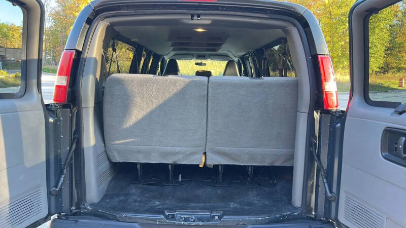 2017 Chevrolet Express LT 3500