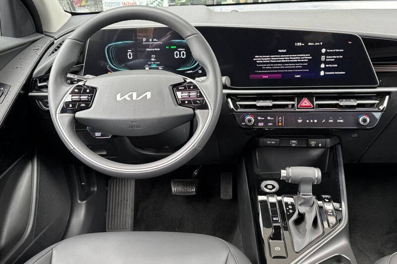 2026 Kia Niro EX