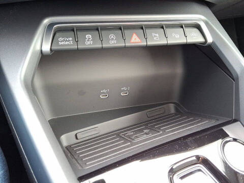 2025 Audi A3 quattro Premium Plus 40 TFSI