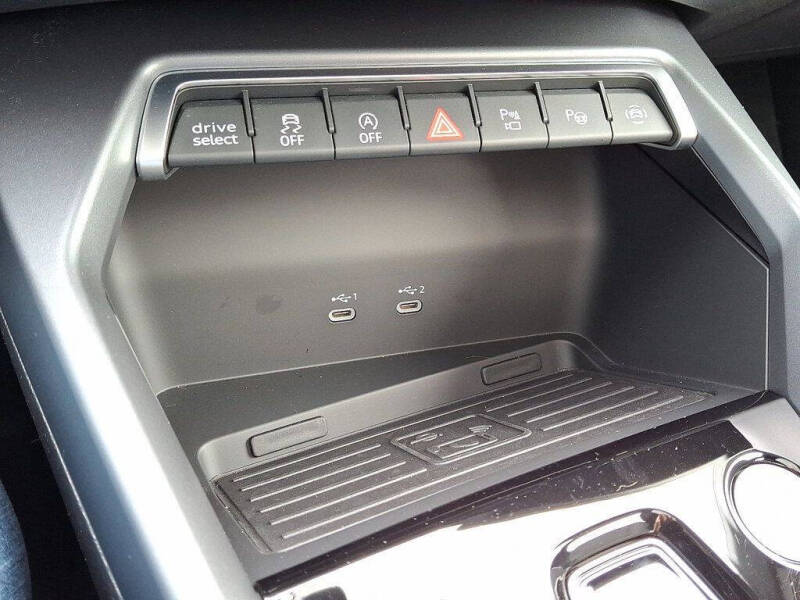 2025 Audi A3 quattro Premium Plus 40 TFSI