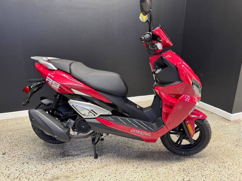 2026 Ascend R9