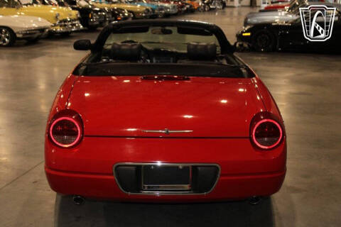 2002 Ford Thunderbird Deluxe