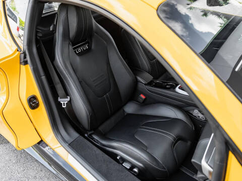 2025 Lotus Emira V6 Base