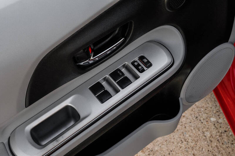 2012 Toyota Prius c One
