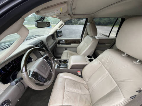 2016 Lincoln Navigator Select