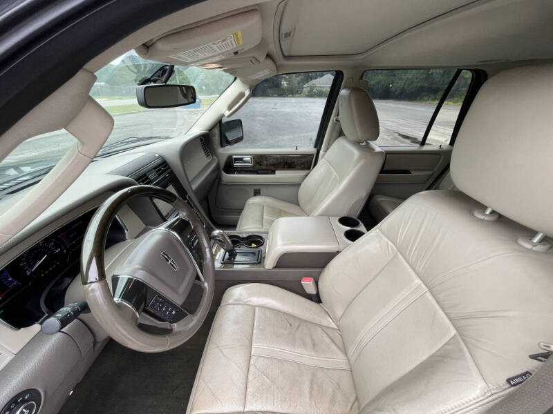 2016 Lincoln Navigator Select