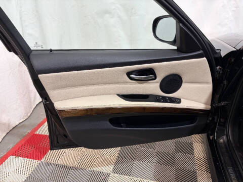 2011 BMW 3 Series 328i xDrive