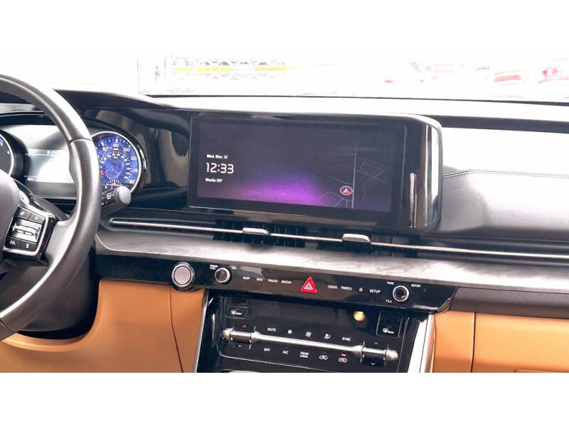 2024 Kia Carnival EX