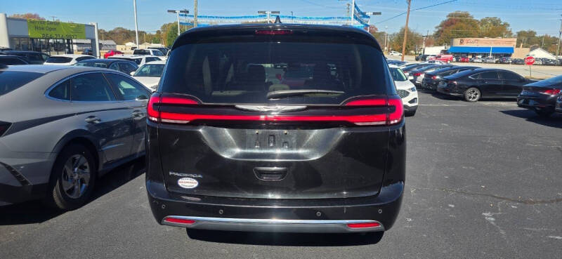 2021 Chrysler Pacifica Touring L