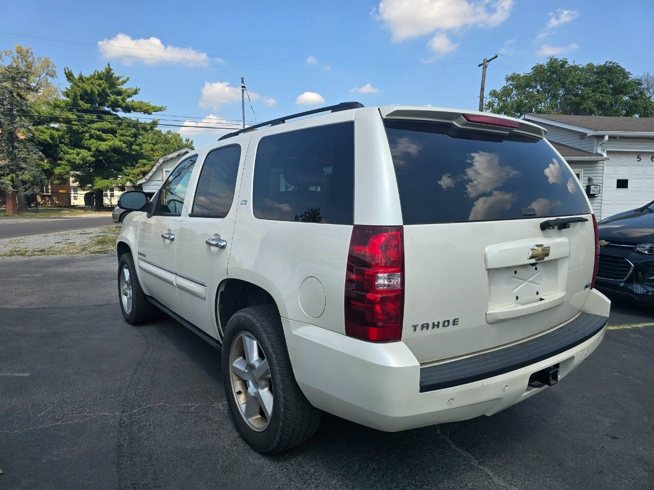 2008 Chevrolet Tahoe for sale at HEARTLAND AUTO SALES in Indianapolis, IN