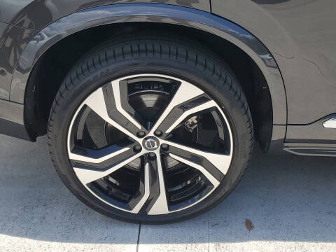 2024 Volvo XC90 B6 Ultimate Bright Theme 7P