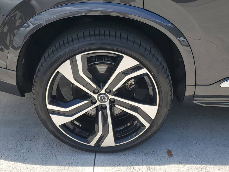 2024 Volvo XC90 B6 Ultimate Bright Theme 7P