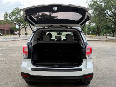 2017 Subaru Forester 2.5i