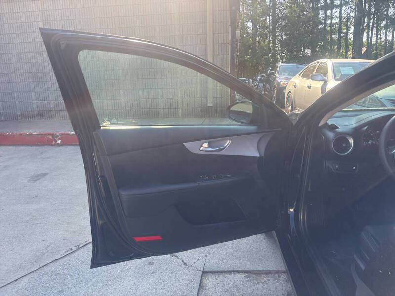 2024 Kia Forte LX