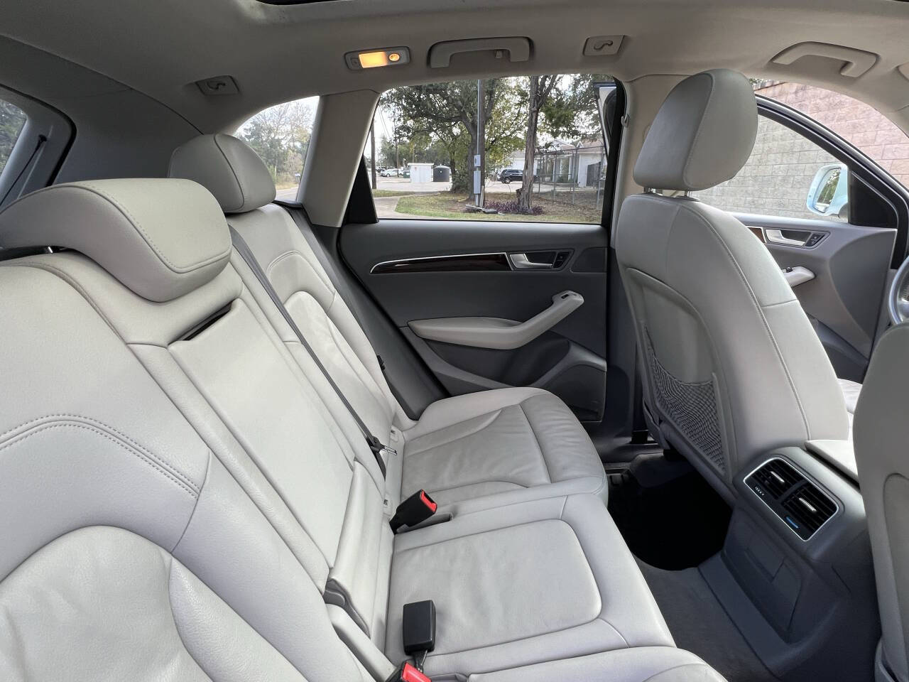 Used Car 2011 Audi Q5  2.0t Quattro Premium Plus Awd 4dr Suv For Sale Under $10,000 In Austin, Texas