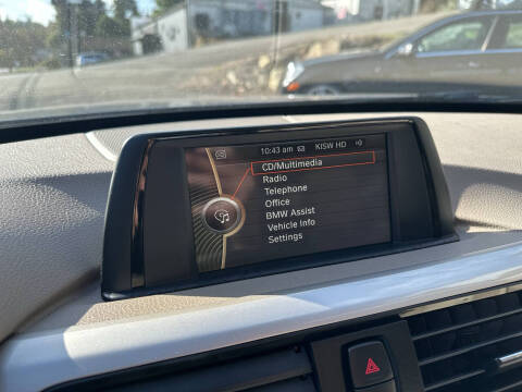 2012 BMW 3 Series 328i