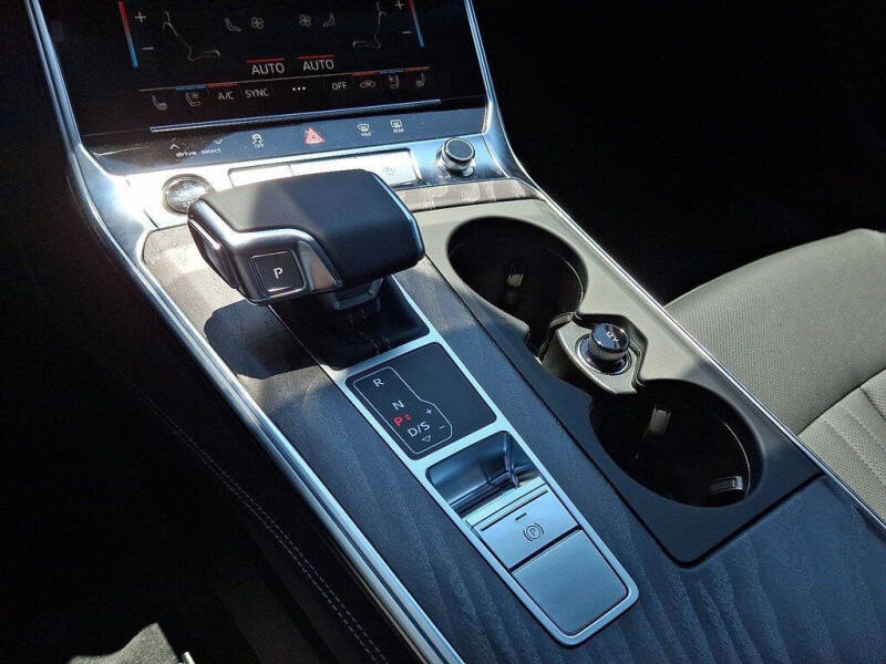 2025 Audi A6 allroad quattro Premium Plus 55 TFSI