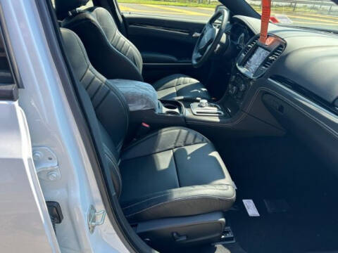 2023 Chrysler 300C