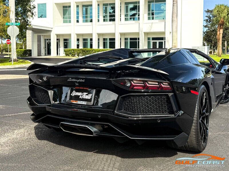2016 Lamborghini Aventador LP 700-4