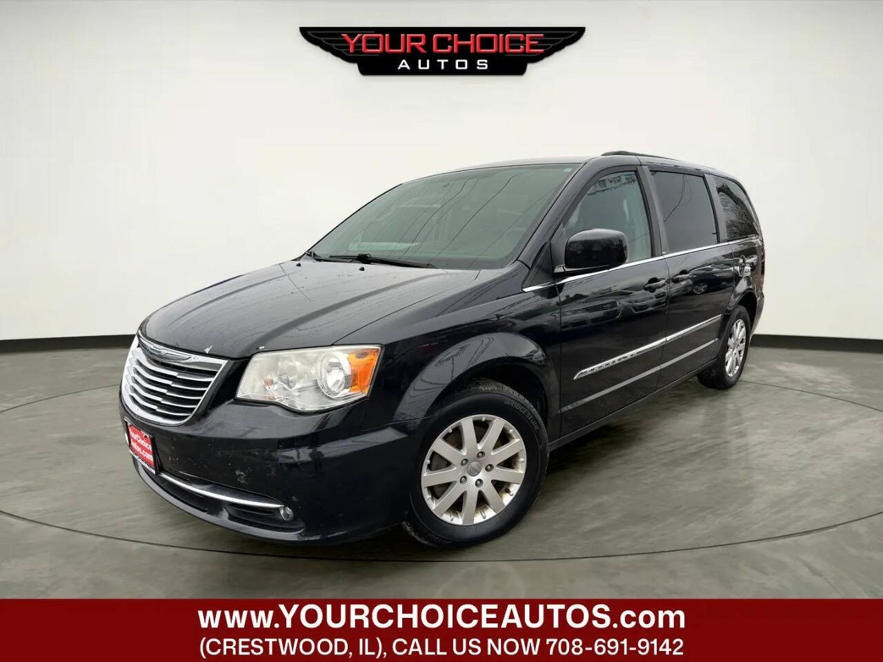 2014 Chrysler Town and Country Touring 4dr Mini Van's photo