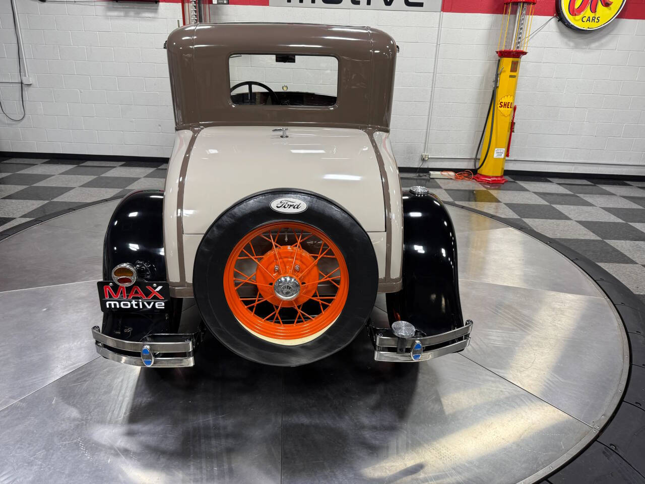 1930 Ford Model A 38