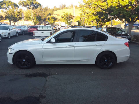 2013 BMW 3 Series 328i