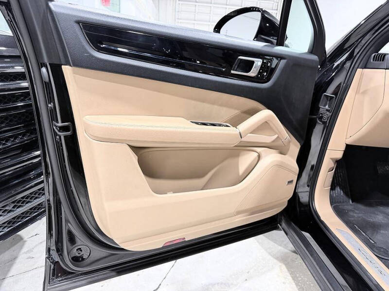 2019 Porsche Cayenne