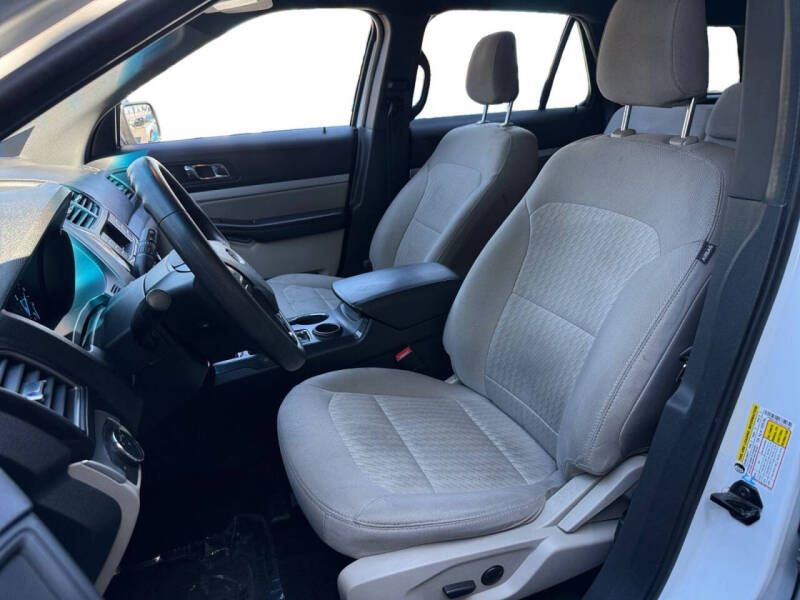 2019 Ford Explorer
