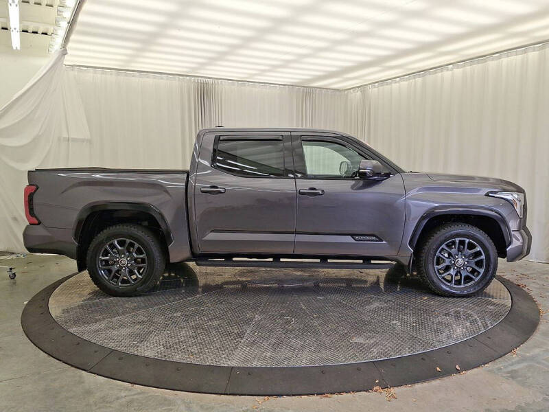 2022 Toyota Tundra Platinum