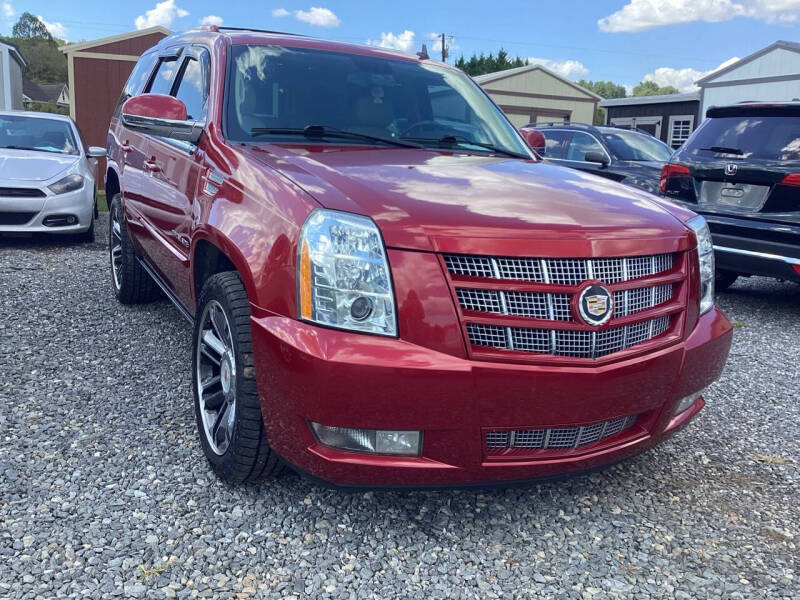2013 Cadillac Escalade For Sale In Asheville, NC