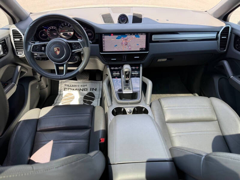 2020 Porsche Cayenne Coupe