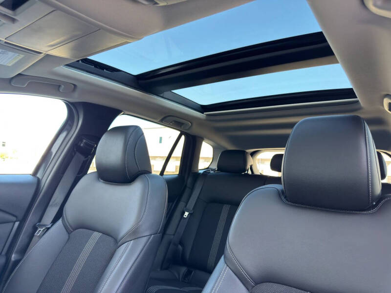 2025 Mazda CX-50 2.5 S Premium