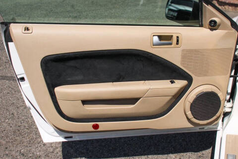 2006 Ford Mustang V6 Premium