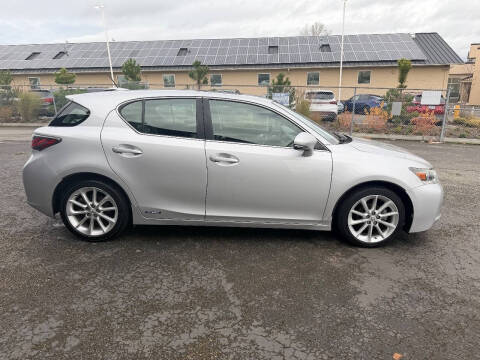 2011 Lexus CT 200h Premium