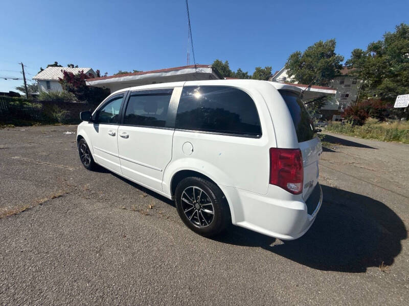 2017 Dodge Grand Caravan GT