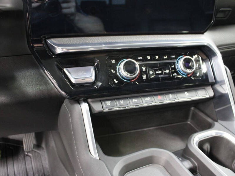 2025 GMC Sierra 3500HD