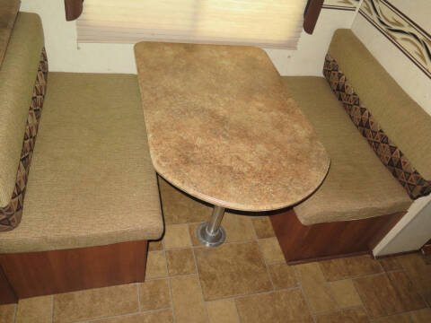 2013 Forest River Coachmen Freedom