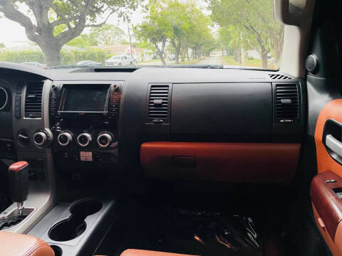 2011 Toyota Sequoia Platinum