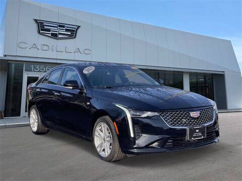 2023 Cadillac CT4 Luxury